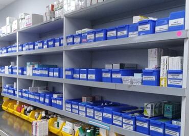 Insabi emite alerta por medicamento con impurezas compatibles con colonias de hongos