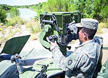 SRE lamenta que Texas refuerce seguridad