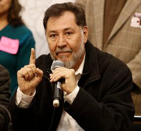 Noroña pide destitución de Santiago Creel de Cámara de Diputados por pronunciarse "a nombre del Estado", en favor de Ucrania