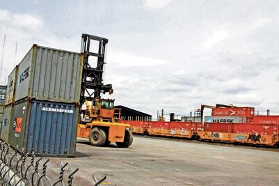 Superpeso, riesgo ante la fragilidad de exportaciones