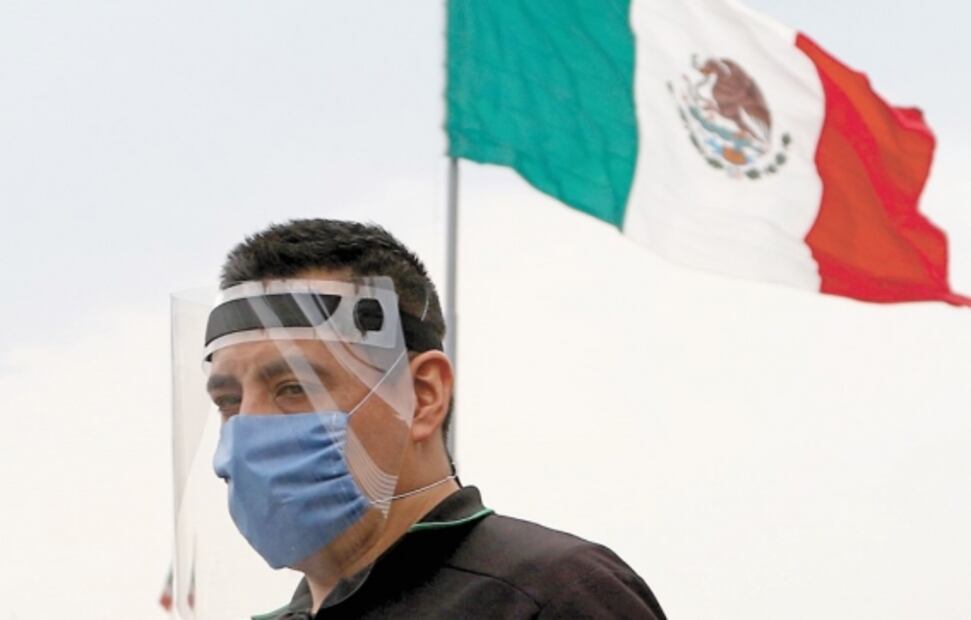 Estudio confirma que los cubrebocas limitan la transmisión de la covid-19