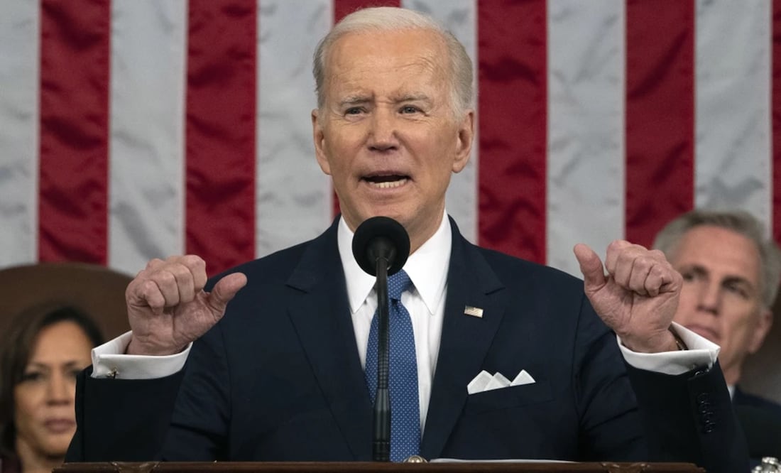 Muchos de los reproches que ha recibido Biden por usar el término "ilegal" han venido de legisladores hispanos del Partido Demócrata, el mismo de Biden, y de organizaciones defensoras de los migrantes a nivel local. Foto: AP
