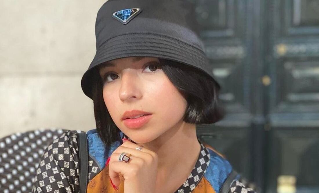 Ángela Aguilar combina las mismas prendas y crea diferentes looks. Foto: Instagram @angela_aguilar_