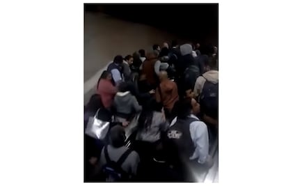 Congreso de CDMX exhorta a Contraloría a investigar accidente en escaleras del Metro
