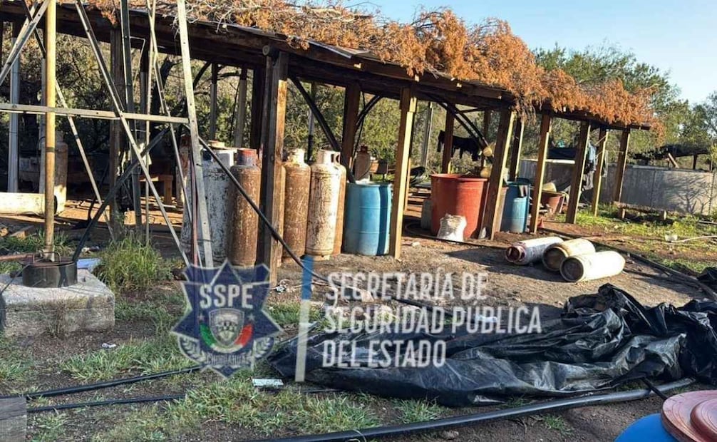 La clasificación de los compuestos que se aseguraron en el lugar quedó sujeta a los análisis periciales correspondientes de las autoridades competentes. | Foto: Especial.