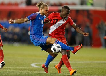Perú derrota a Islandia en amistoso rumbo a Rusia 2018