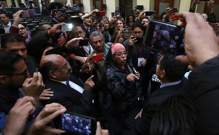 Periodistas que cubren casos de corrupción y política son los más agredidos en México: Artículo 19