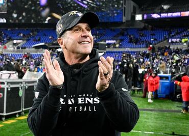 John Harbaugh y los Ravens de Baltimore acordaron una extensión de contrato; cumplirá 20 años al mando