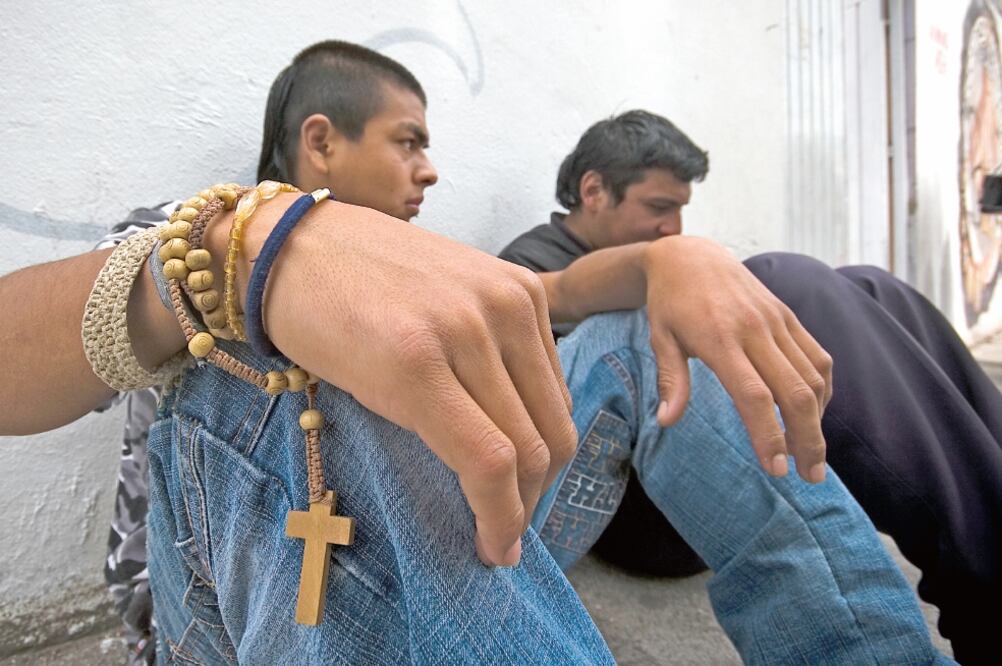 De acuerdo con el Banco Mundial, una quinta parte de los jóvenes de América Latina no estudia ni trabaja (ARCHIVO. EL UNIVERSAL)