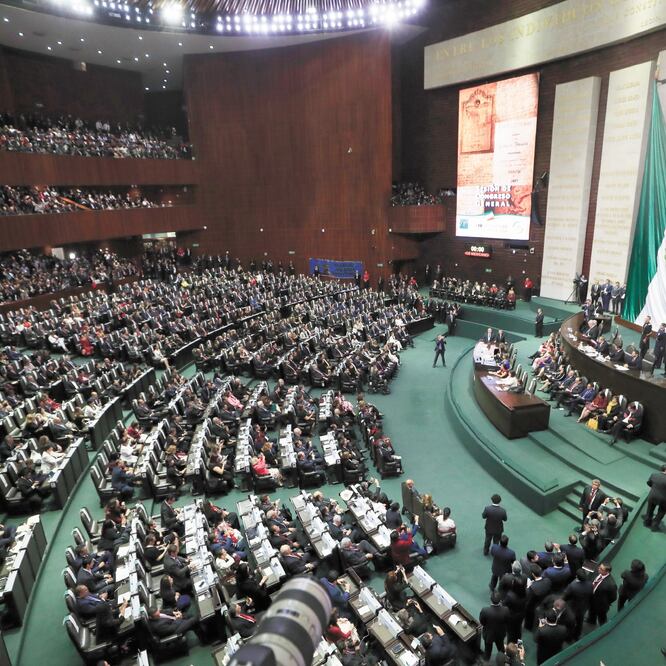 EL DATO. Buscan cambio no punitivo.Diputados pretenden eliminar condición de permanencia de la evaluación de desempeño. Foto: ARCHIVO / EL UNIVERSAL