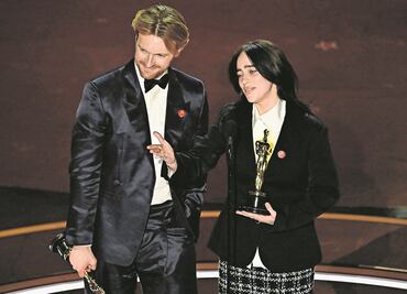 Billie Eilish: "no tienes que seguir las reglas para hacer música"