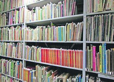 Publica SEP lista de libros autorizados para su uso en secundarias