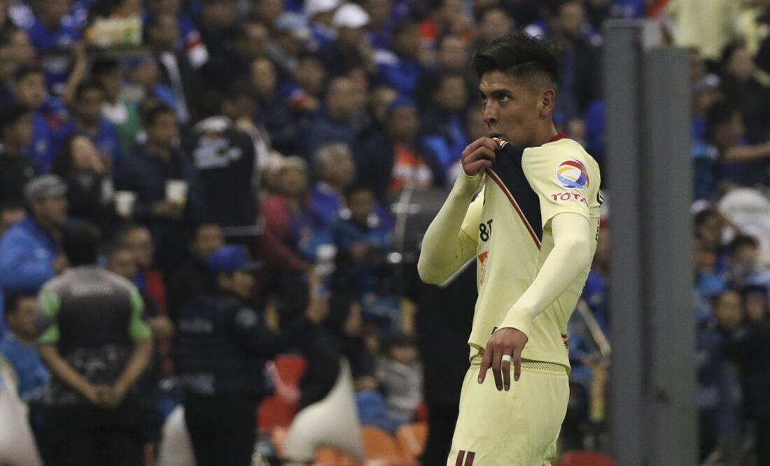 El jugador de las Águilas festejando durante un juego en la Liga MX. FOTO/IMAGO7