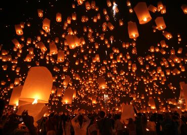 El festival tailandés que se lleva la tristeza