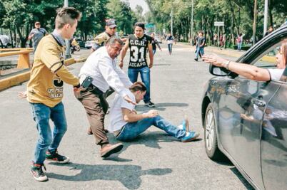Expulsan de UNAM a otros tres alumnos