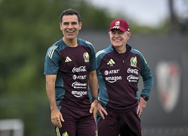 Javier Aguirre “culpa” a Rafa Márquez del trabajo defensivo; esto hace el Káiser en Selección Mexicana