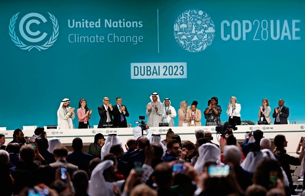 La COP28 pide una “transición” para dejar  combustibles fósiles