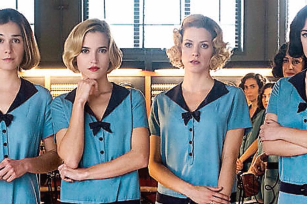 Las chicas del cable se centra en cuatro trabajadoras de una empresa de telecomunicaciones (NETFLIX)