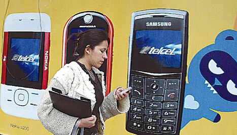 AT&T y Telcel reciben concesiones para espectro móvil