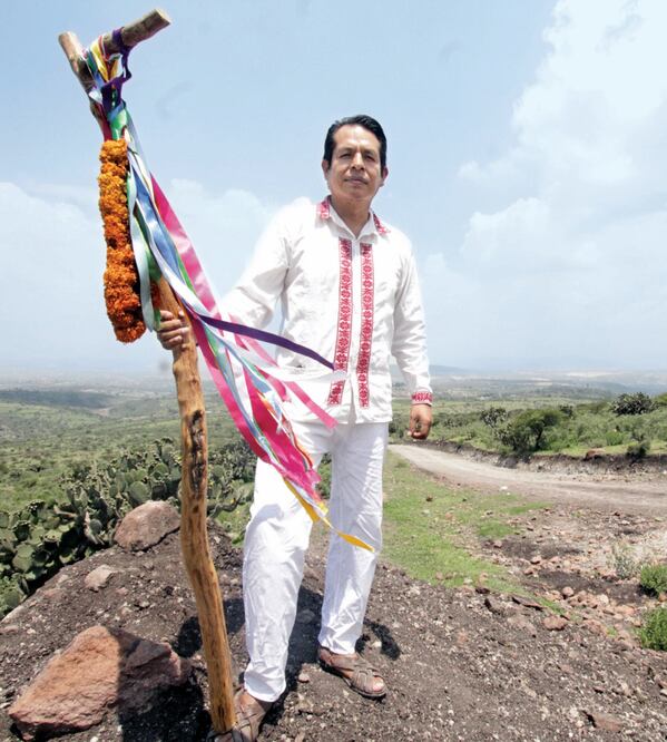 César Cruz Benítez, gobernador hñähñu, asegura que para su cultura la ola de violencia forma parte del ciclo de la vida, como el nacimiento, crecer y morir (OMAR CONTRERAS)