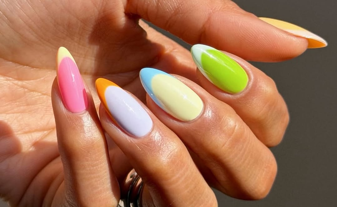 La manicura francesa se adapta a los colores y tendencias de cada temporada. Foto: Instagram @overglowedit