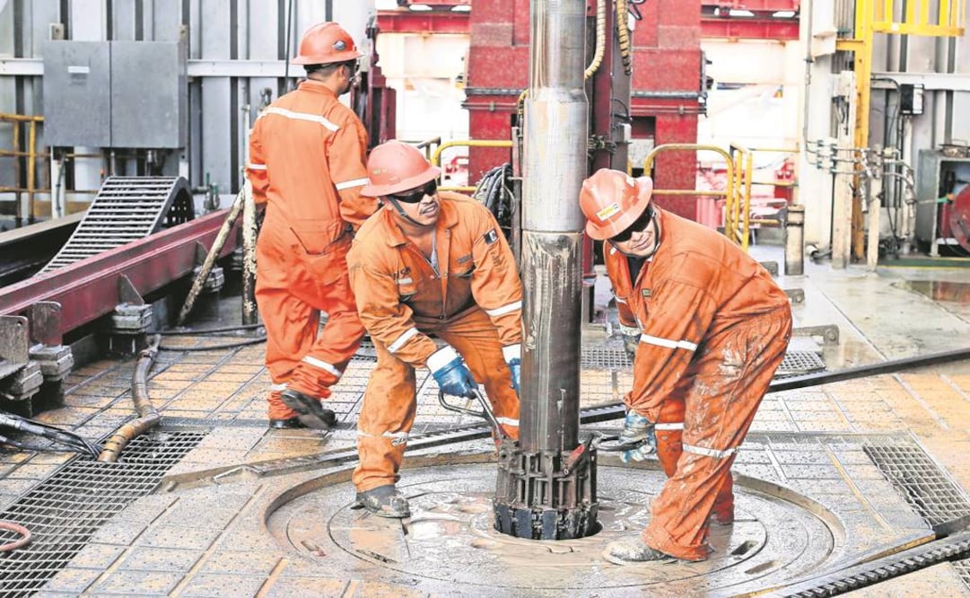 Mezcla cae 55 centavos; queda en 33.36 dls. por barril