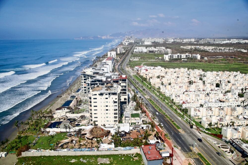En el caso del huracán Otis, los responsables de Protección Civil no actuaron a tiempo ni tenían un plan para mitigar los daños a la población, señala experto. Foto: Valente Rosas / El Universal