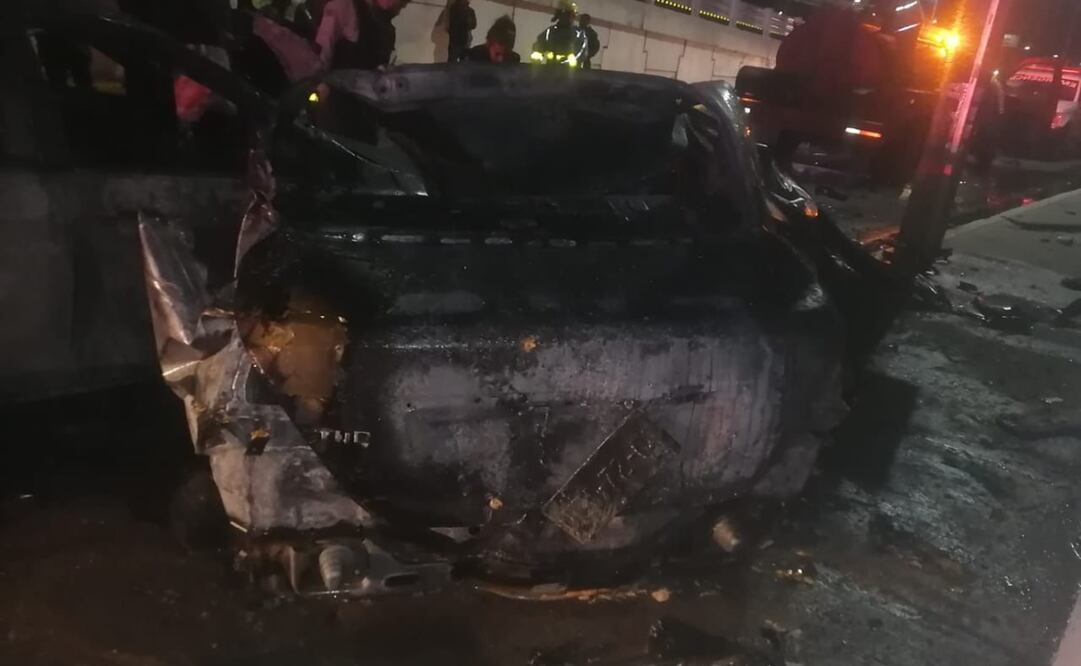 Personal de la Fiscalía arribó al sitio para ordenar el traslado de los dos cadáveres al Servicio Médico Forense. Foto: Especial