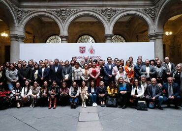 Clara Brugada se reúne con diputados de Morena de CDMX; “Continuaremos legislando y respaldando iniciativas del Ejecutivo”, aseguran