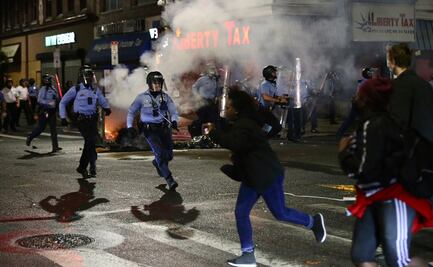 Decenas de heridos en protestas por muerte de afroestadounidense a manos de la policía en EU