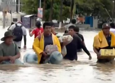 Ya registran saqueos tras paso de “John” en Acapulco