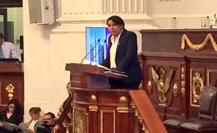 Perla Gómez rinde informe en Asamblea Legislativa 