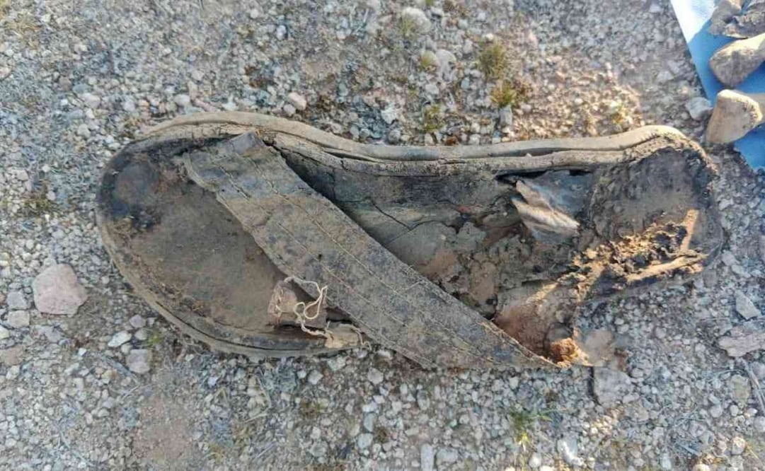 Colectivo de buscadores descubre panteón clandestino en desierto de Sonora; hallan 16 fosas y restos óseos. Fotos: Especiales.