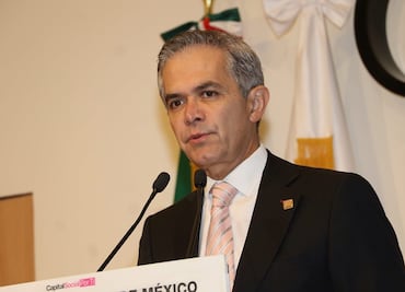 Mancera condiciona renuncia a cambio de compromiso del Frente