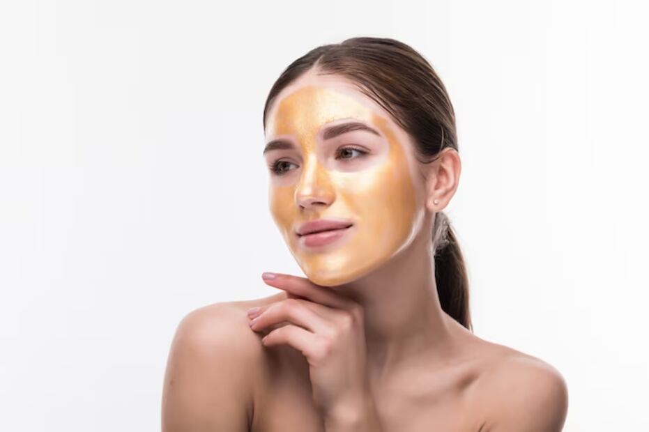 La mascarilla de oro. Fuente: Freepik