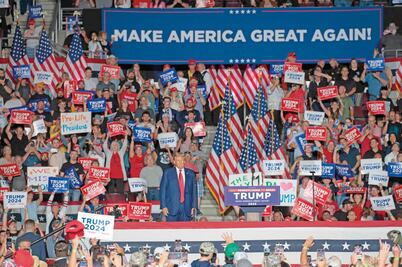 Imputan a Trump intentar revertir elección de 2020