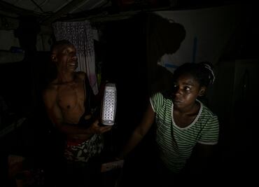 Cuba actuará con "rigor" contra quienes "alteren el orden" durante apagón; serán procesados, advierte Díaz-Canel