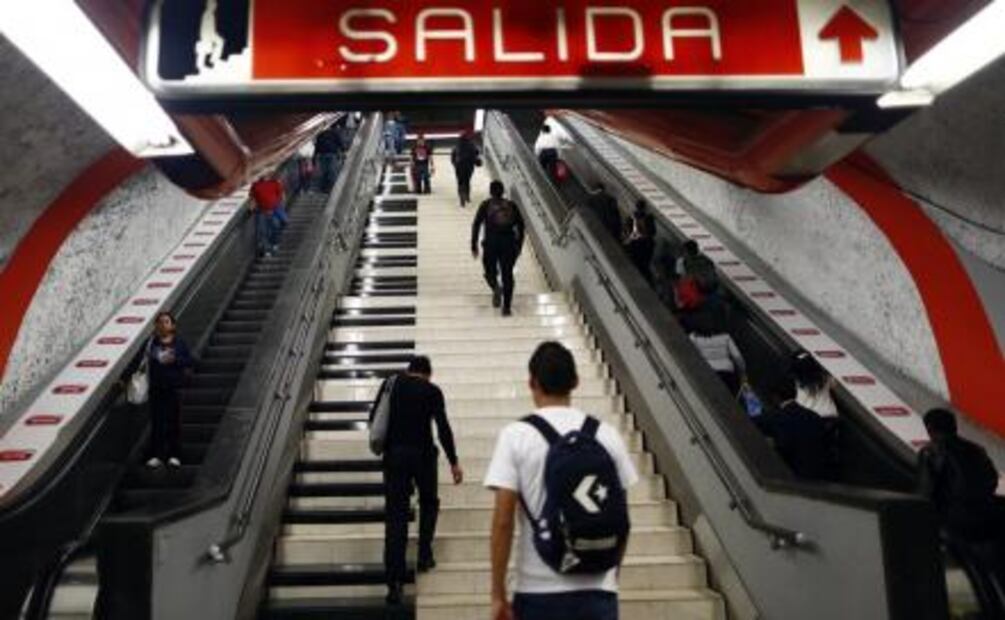 Viaje en Metro, de la Selva Lacandona a la Vía Láctea