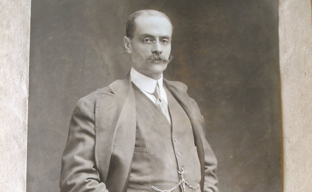 El autor y diplomático Federico Gamboa publicó Santa en 1903, en España, con el sello Araluce. Foto: ARCHIVO EL UNIVERSAL