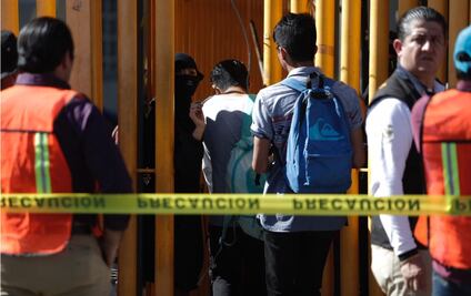 Padres de familia amagan con tomar prepa 9 por la fuerza