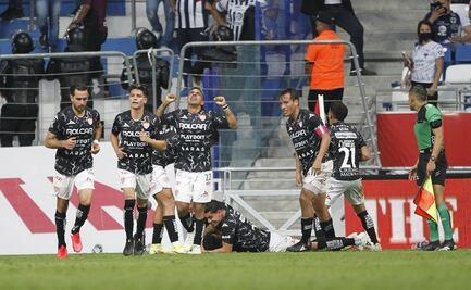 Necaxa vence a Rayados de manera sorpresiva en el último minuto