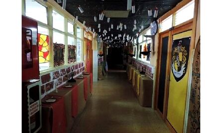 Colegio se transforma en escuela de Harry Potter