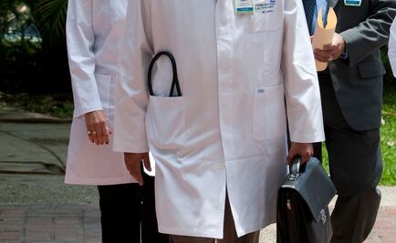 Protestan doctores en Venezuela; exigen medicinas