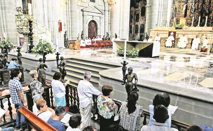 Rezan en homilía de la Catedral por reconciliación nacional