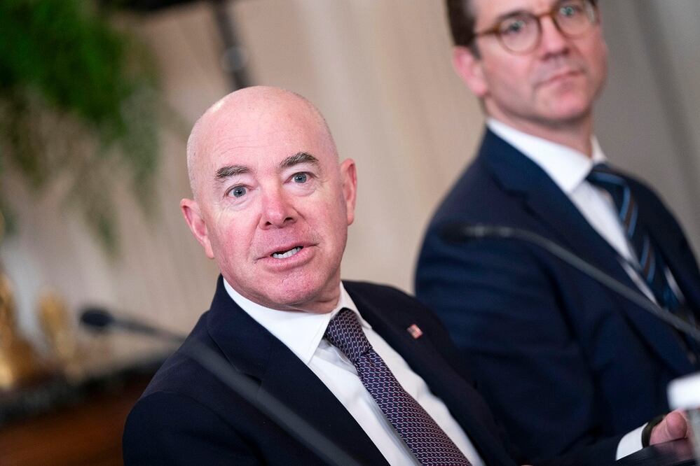 El secretario de Seguridad Nacional de Estados Unidos, Alejandro Mayorkas, en un evento en la Casa Blanca. FOTO: EFE