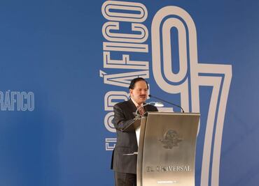 El Licenciado Juan Francisco Ealy Ortiz encabeza ceremonia de Aniversario 97 de EL GRÁFICO