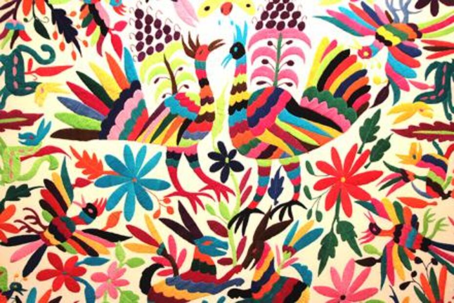 El guajolote en la cena de Navidad, en los bailes de boda y hasta en el transporte