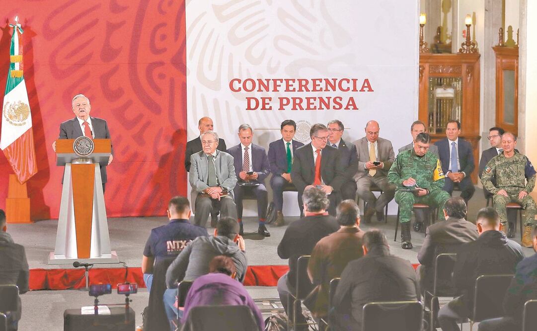El presidente Andrés Manuel López Obrador durante la conferencia mañanera. De acuerdo con expertos, el Mandatario es quien ha propiciado el clima de polarización. Foto: SERGIO TAPIA. EL UNIVERSAL