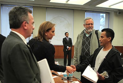 SRE: gobierno no descansará en caso de los 43