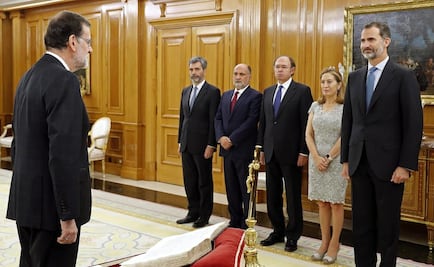 Tras meses de crisis, Mariano Rajoy jura como presidente de España 